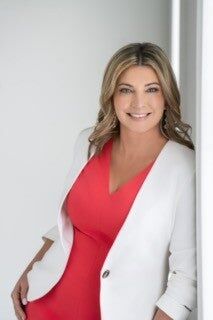 Amber Halkidis, Real Estate Salesperson in Lakewood Ranch, Atchley Properties