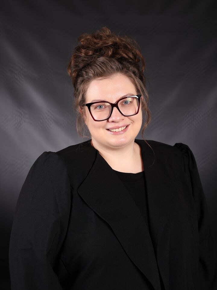 Janessa Tedrow, Real Estate Salesperson in Newark, Frank Frye Real Estate