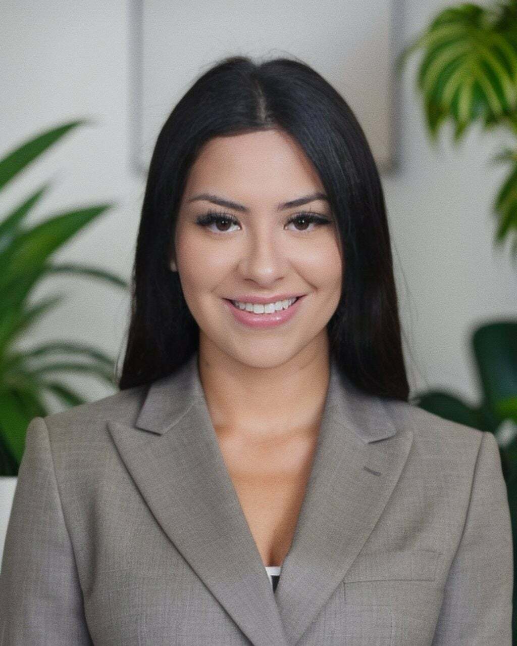 Connie Piedra, Real Estate Salesperson in Las Vegas, Americana