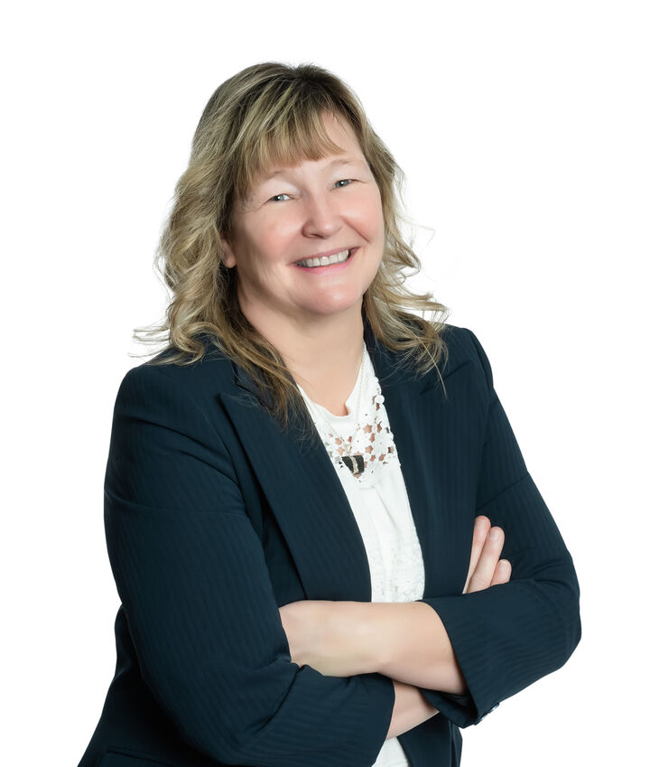 Sheila Perreault, BROKER in Oshawa, Coldwell Banker 2M Realty, Brokerage