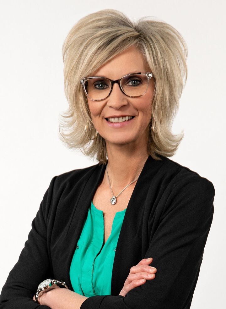 Stacey Clingerman, Real Estate Salesperson in Bedford, Premier