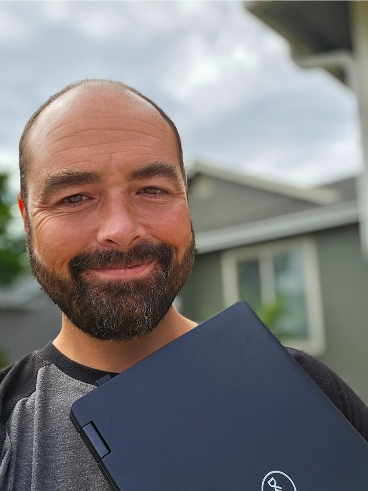 Aaron Daniel, Real Estate Broker in Eugene, Equinox