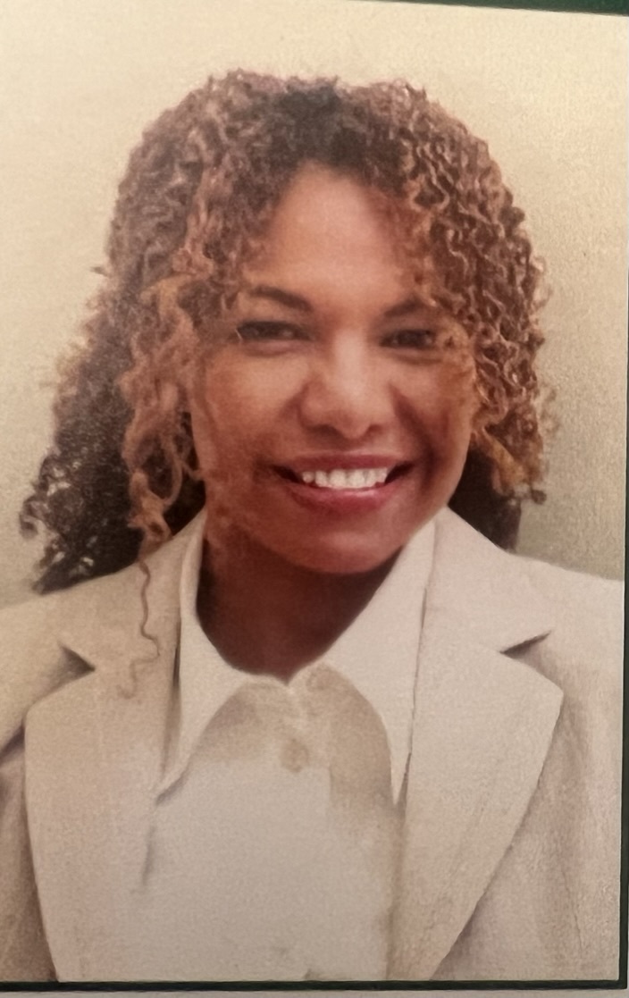 Yadelin Sanchez, RE SALESPERSON in Nyack, Howard Hanna Rand Realty