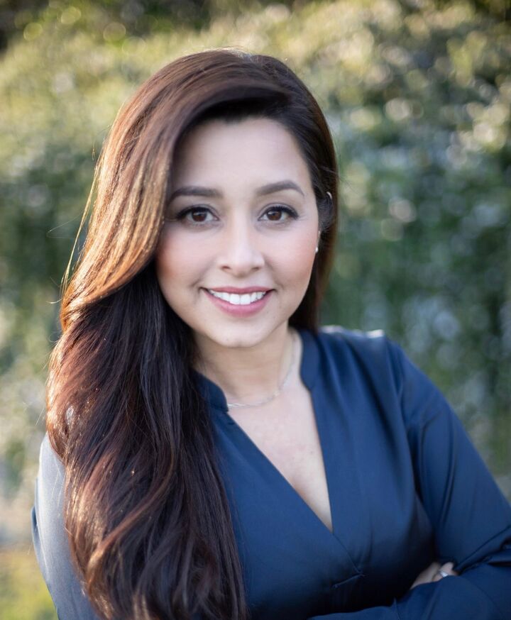 Vianey Del Real, Real Estate Salesperson in Salinas, Masters