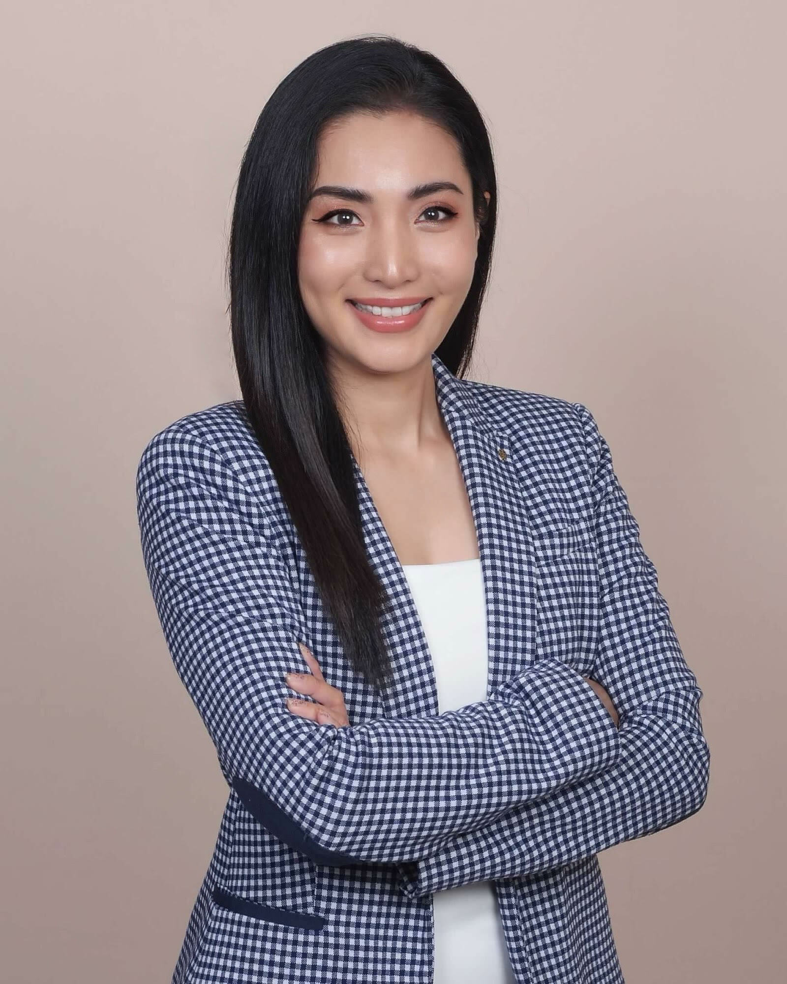 Scarlett Nguyen Hincz, Real Estate Salesperson in Pembroke Pines, First Service Realty ERA Powered