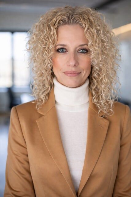 Amelia Padalec, Real Estate Salesperson in Morganville, Mack-Morris Iris Lurie Inc