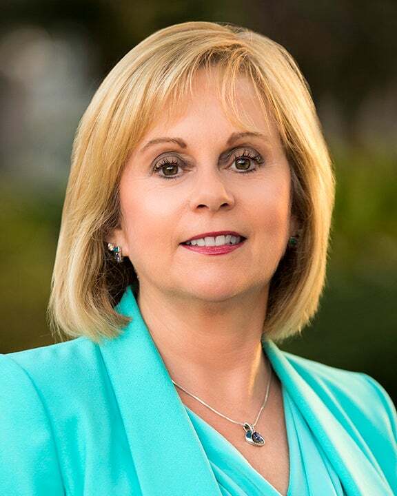 Anita Roederer,  in Tampa, Tomlin St Cyr Real Estate Services ERA Powered