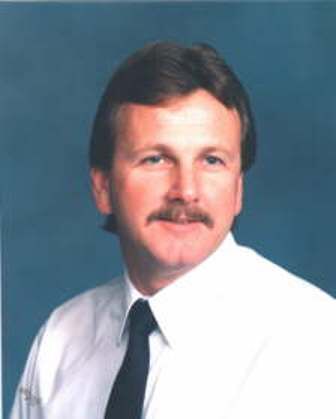Tom Schwartz, Real Estate Salesperson in Oakdale, Select Real Estate, Inc.