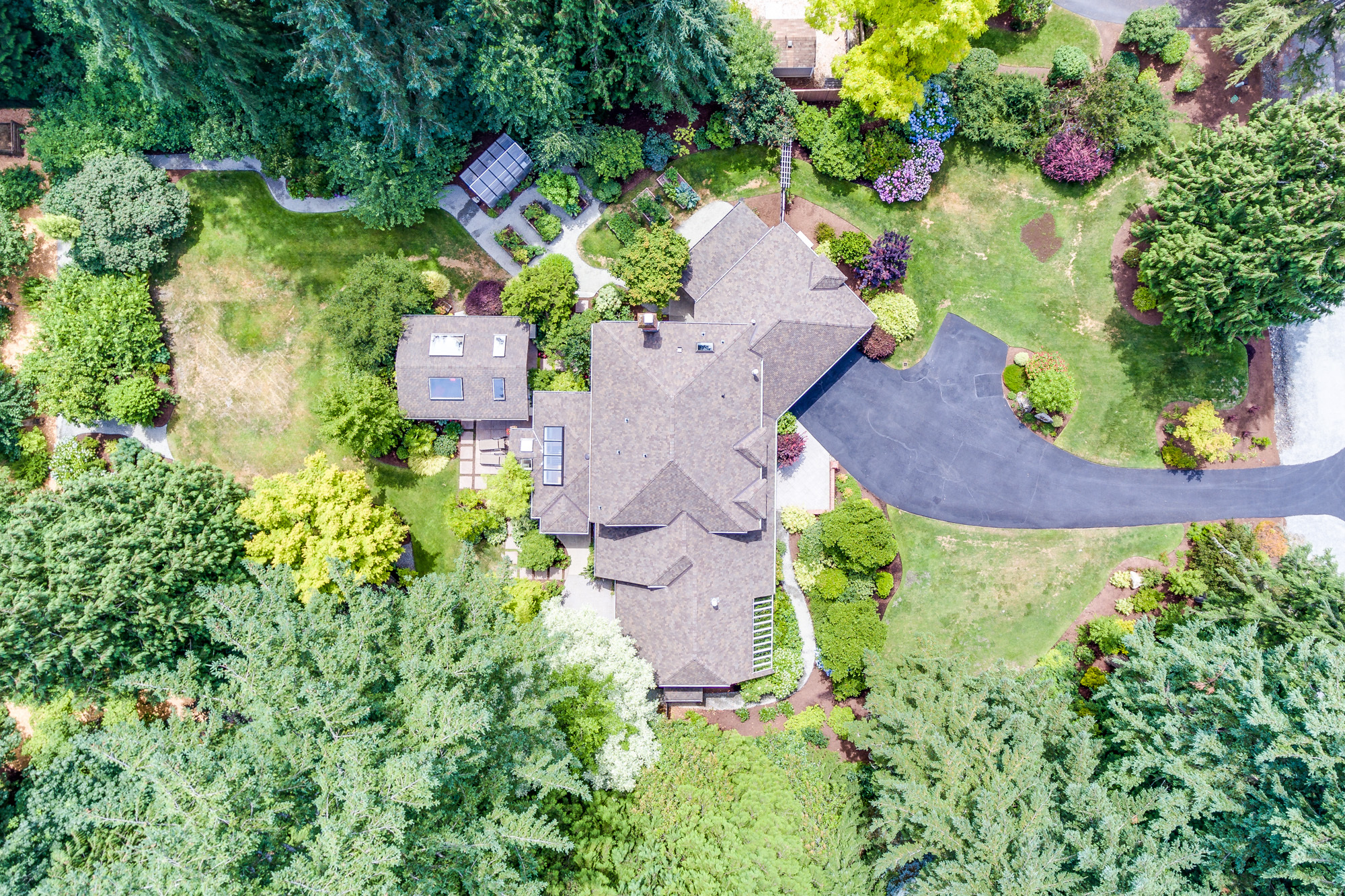 Property Photo: 14010 180th Ave NE WA 98052