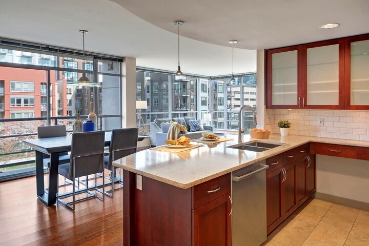 Property Photo: 2929 1st Ave 619 WA 98121