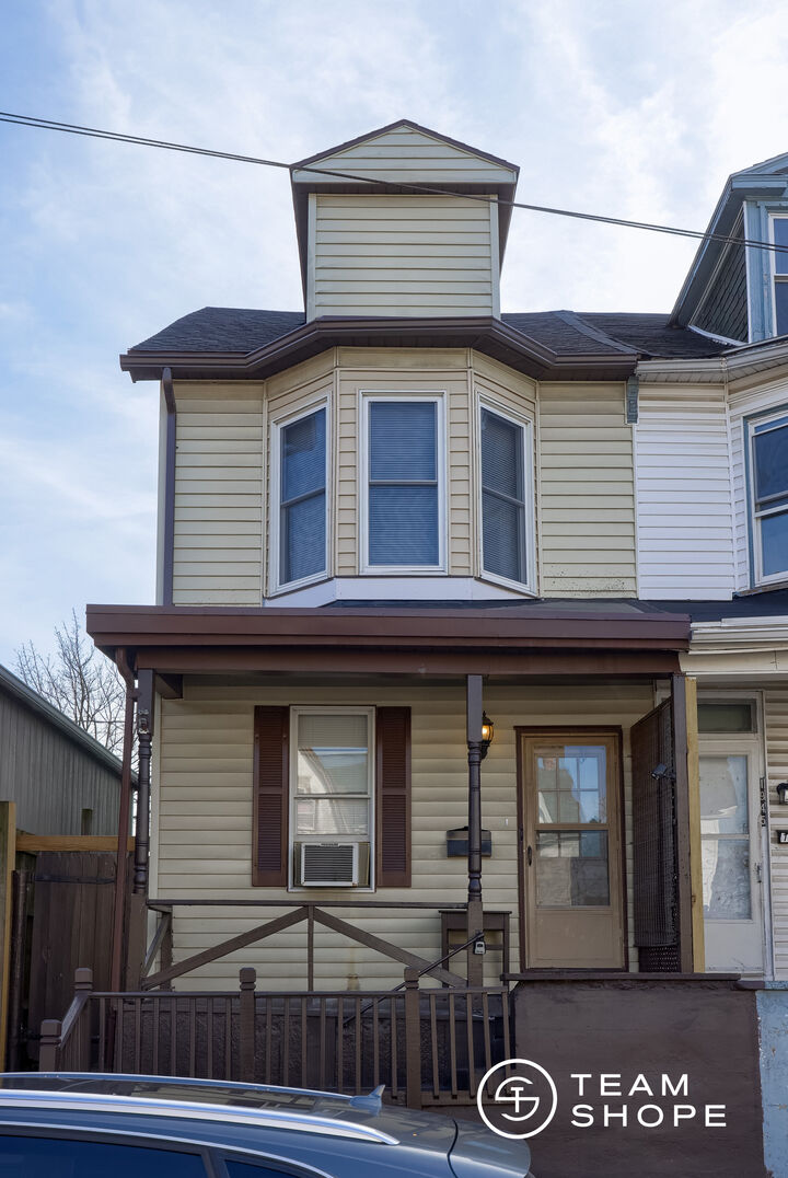 Property Photo:  1947 North Street  PA 17103 