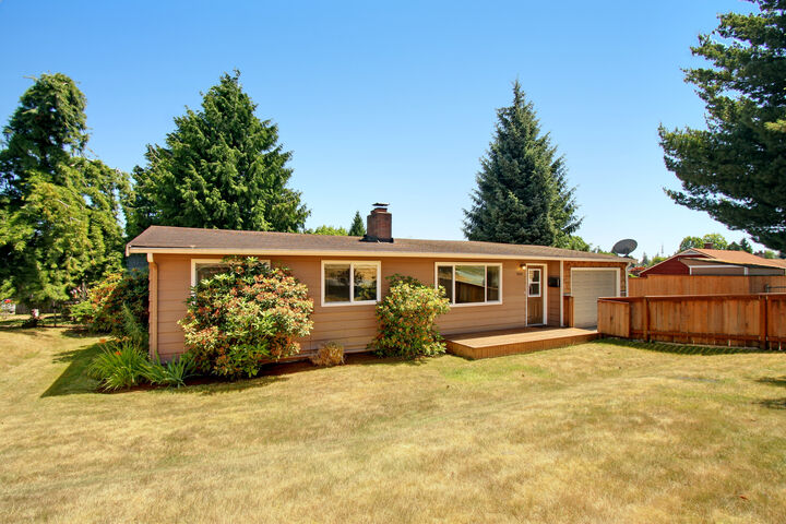 Property Photo: Home sweet home 1601 Pine St  WA 98201 