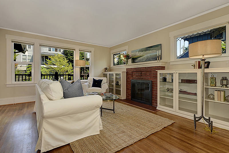Property Photo: Living room 7021 1st Ave NW  WA 98117 