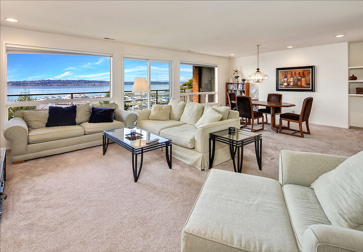Property Photo: Another angle of the living room 311 2nd St S 202  WA 98033 