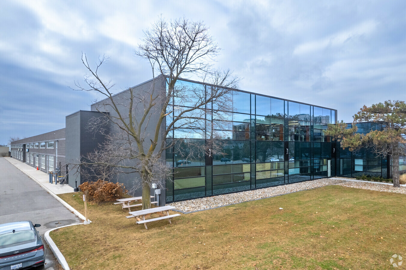 Property Photo:  1550 Birchmount Road 120 ON M1P 2H1 