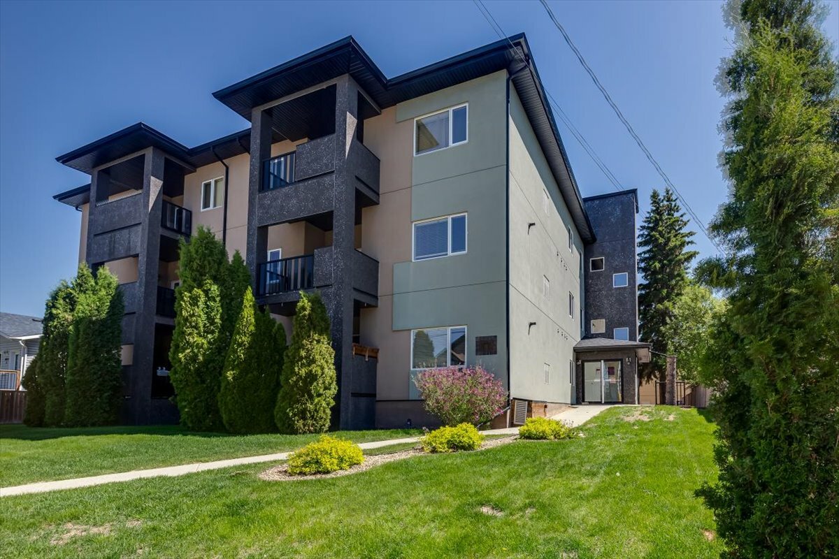 3615 51 Avenue 203  Red Deer AB T4N 4G3 photo