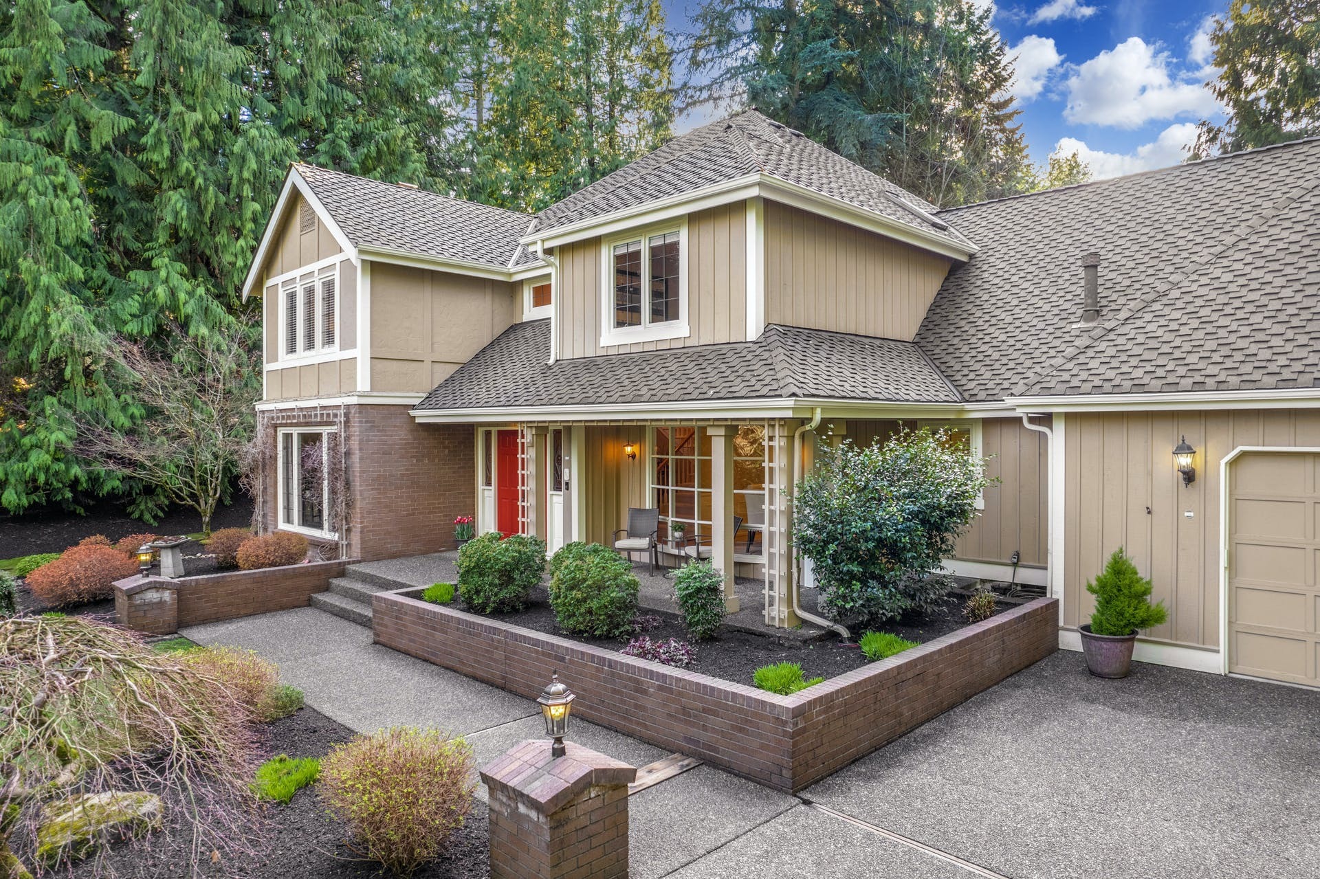 Property Photo:  18205 159th Avenue NE  WA 98072 