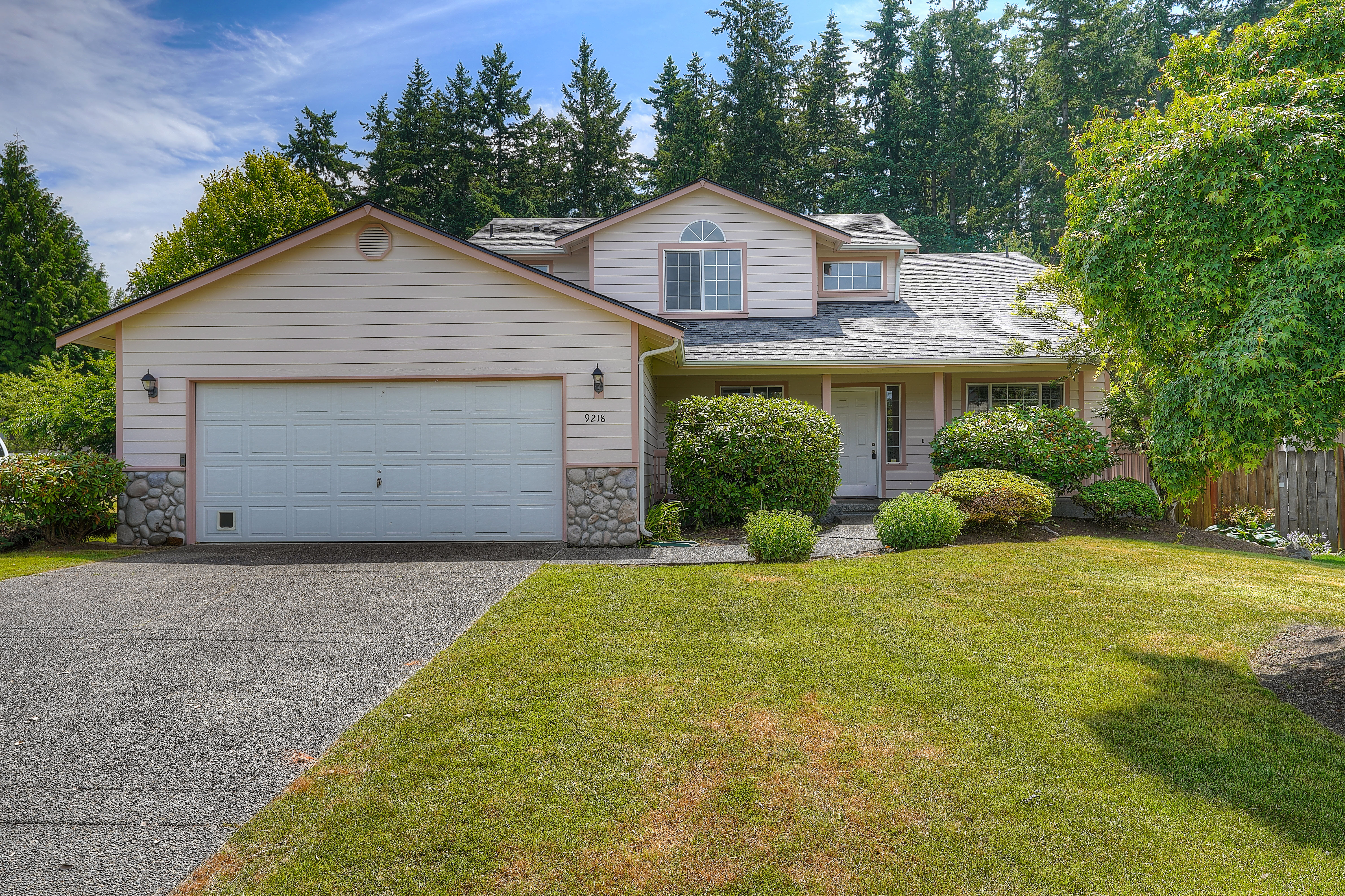 Property Photo:  9218 151st Street Ct E  WA 98375 