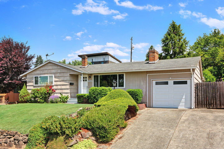 11526 29th Ave SW  Seattle WA 98146 photo