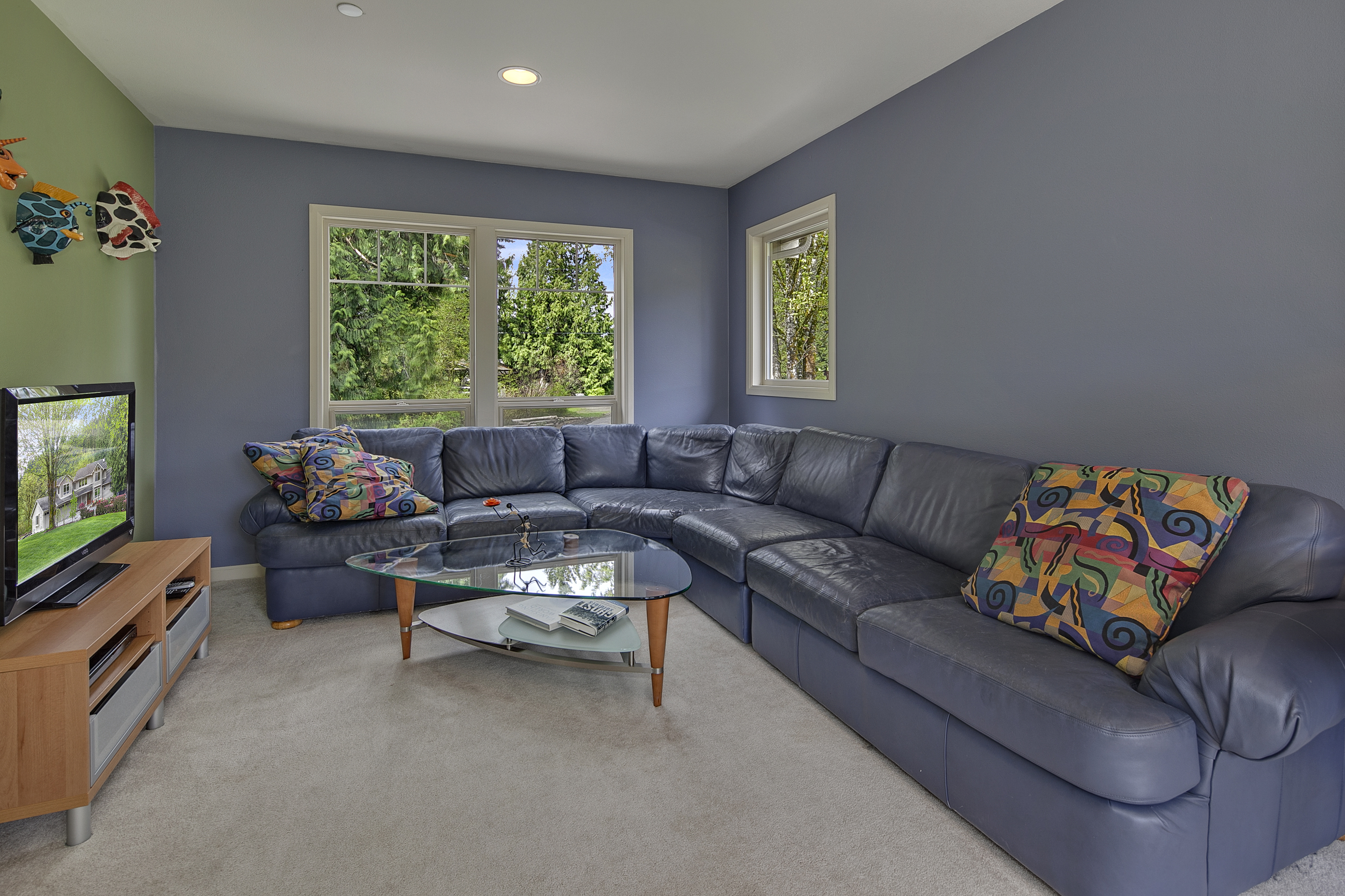 Property Photo: Living room 13808 219th Ave SE  WA 98027 