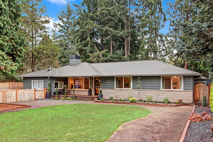 Property Photo:  4036 NE 178th St  WA 98155 