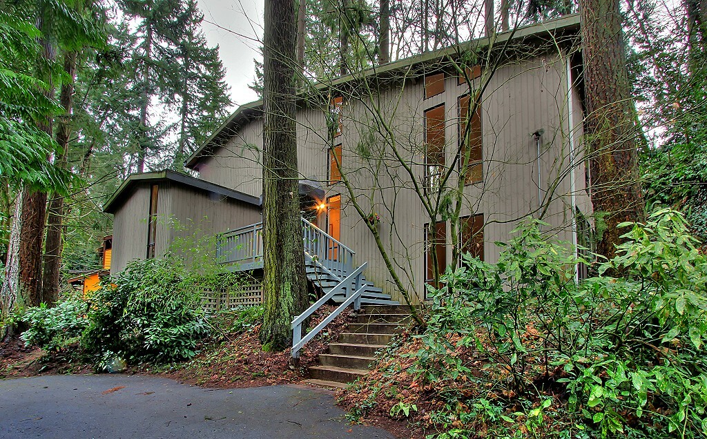 Property Photo: 4901 ne 187th place 4901 NE 187th Place  WA 98155 