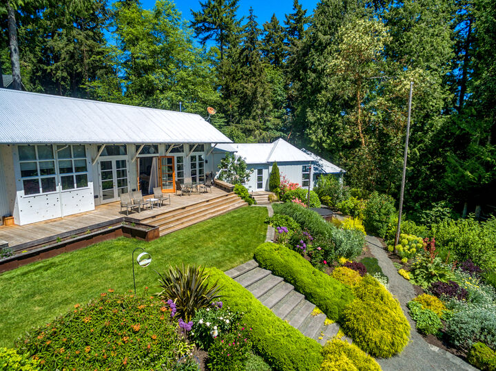 Property Photo: Lavender lane 3664 Lavender Lane NE  WA 98110 