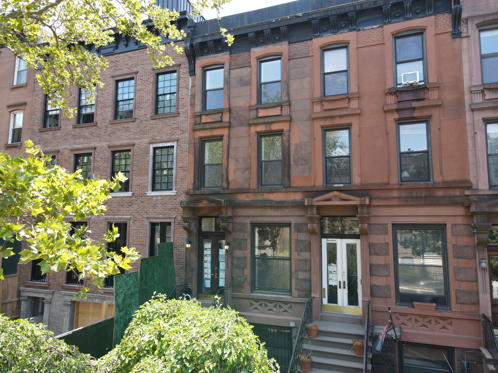 Property Photo:  16 1S Place Triplex NY 11231 