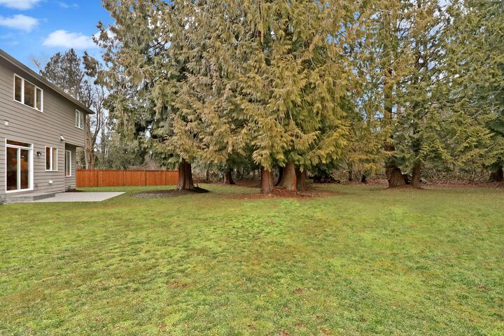 Property Photo:  12427 54th Dr NE  WA 98271 