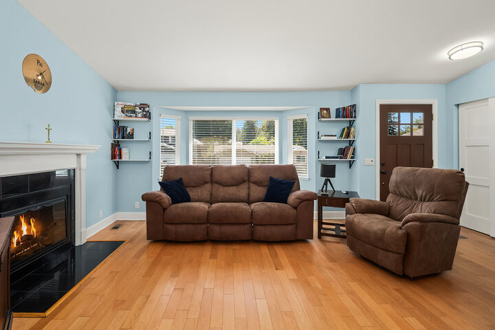 Property Photo: 1133 235th Place SW WA 98021
