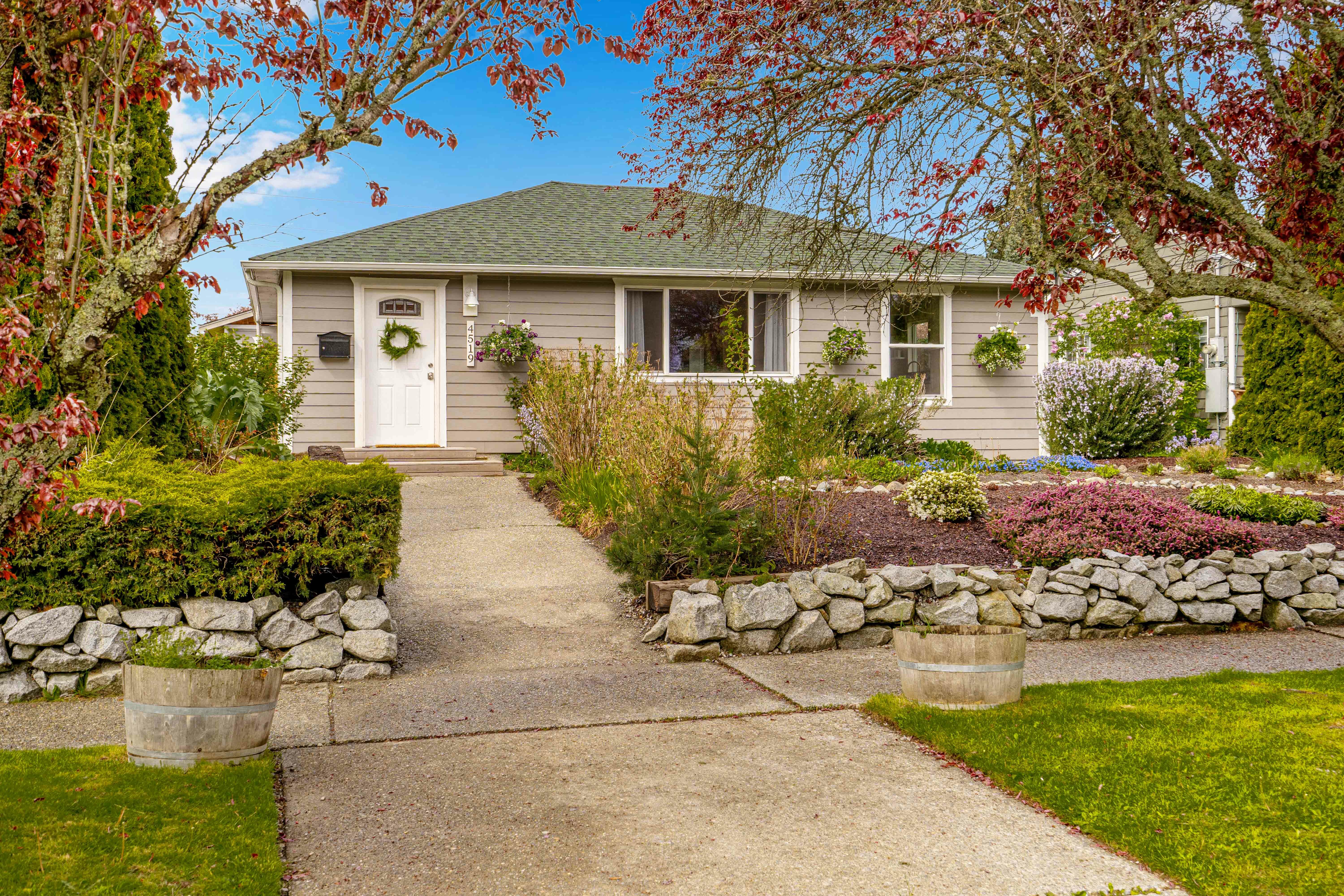Property Photo: 4519 N 16th Street WA 98406