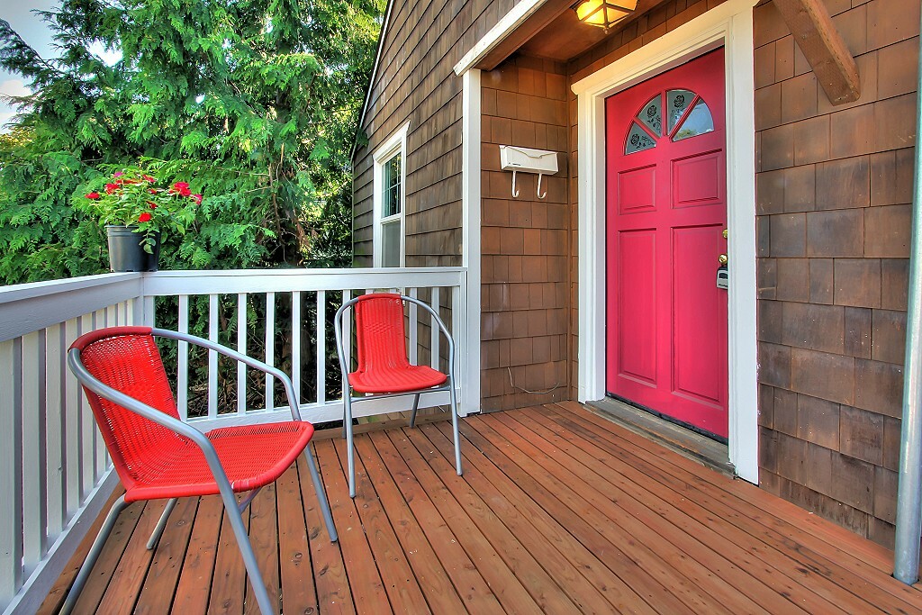 Property Photo: 1427 27th ave 1427 27th Ave WA 98122