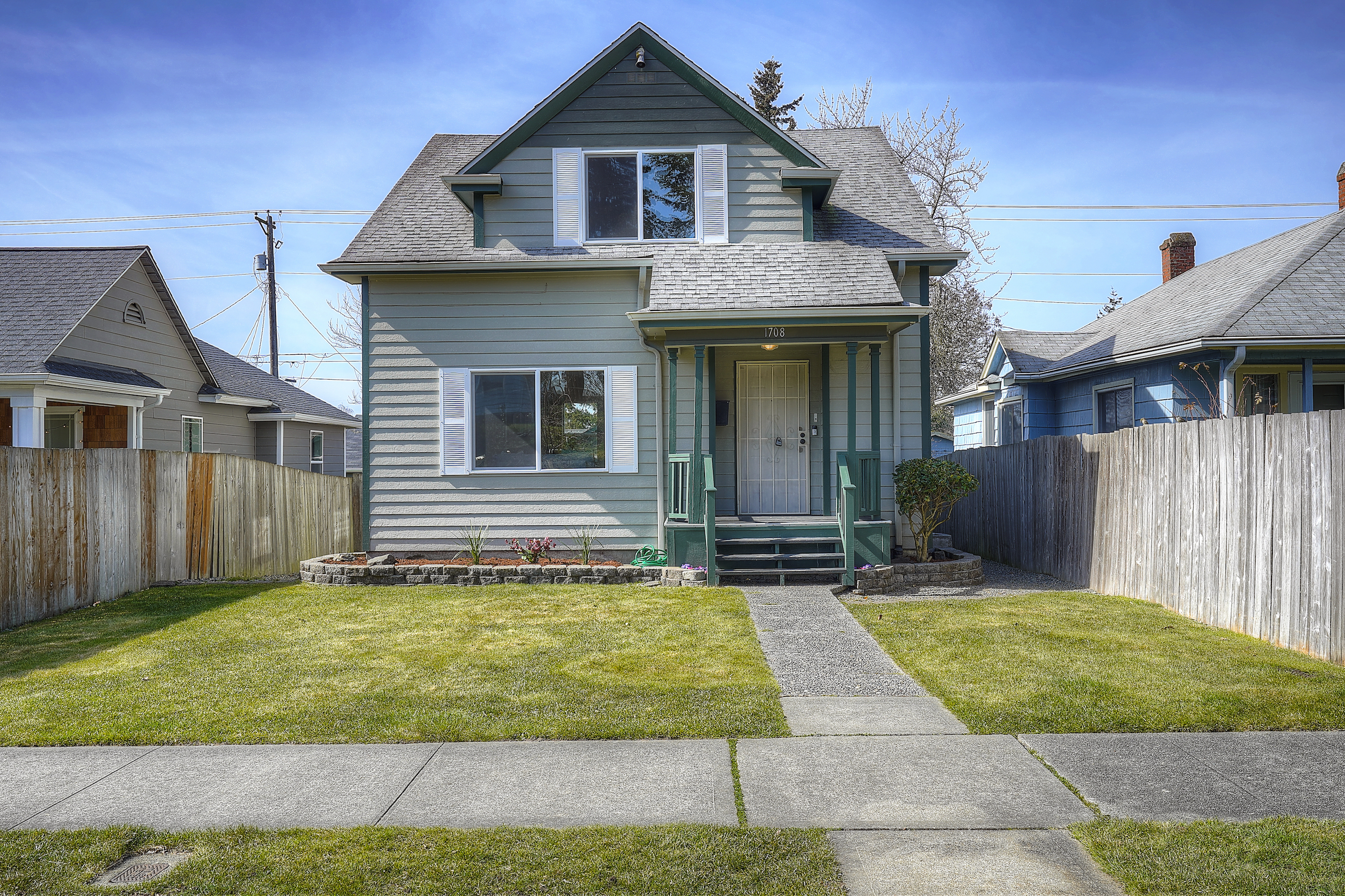 Property Photo:  1708 S Fife St  WA 98405 