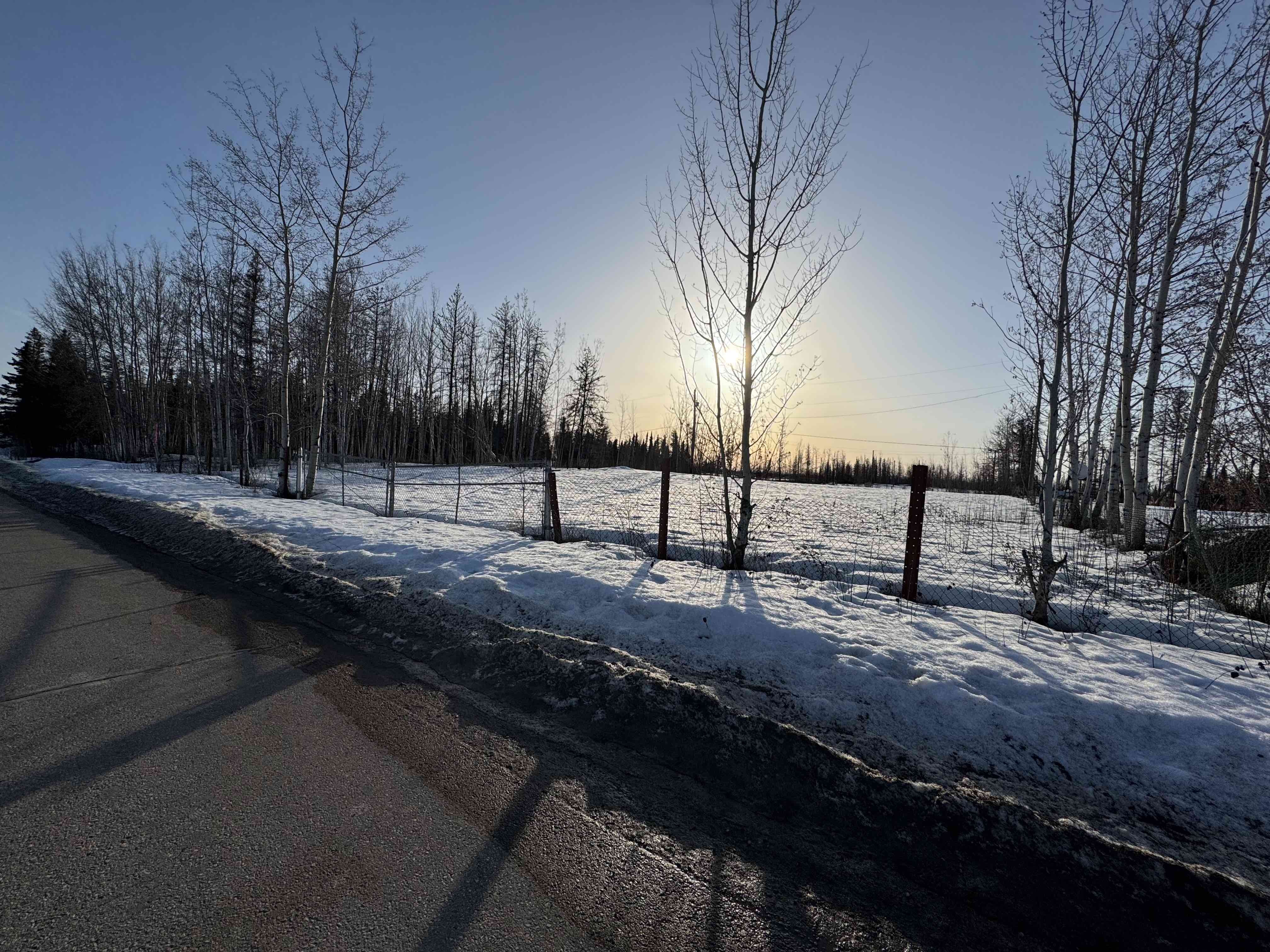 112 Gateway Drive  Enterprise NT X0E 0R1 photo