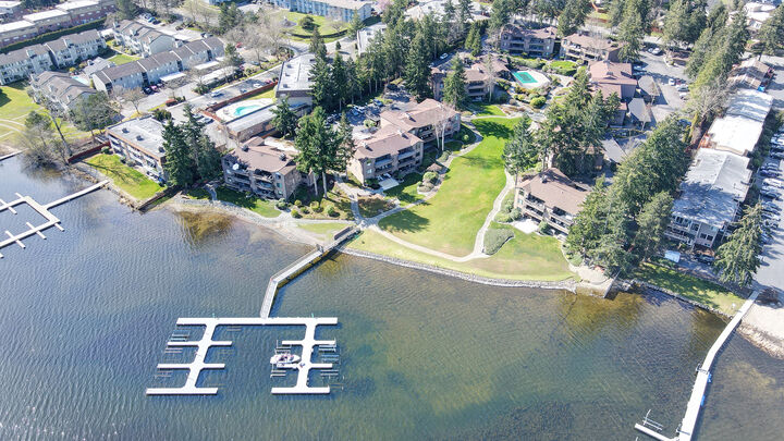 17422 NE 40th Place B5  Redmond WA 98052 photo