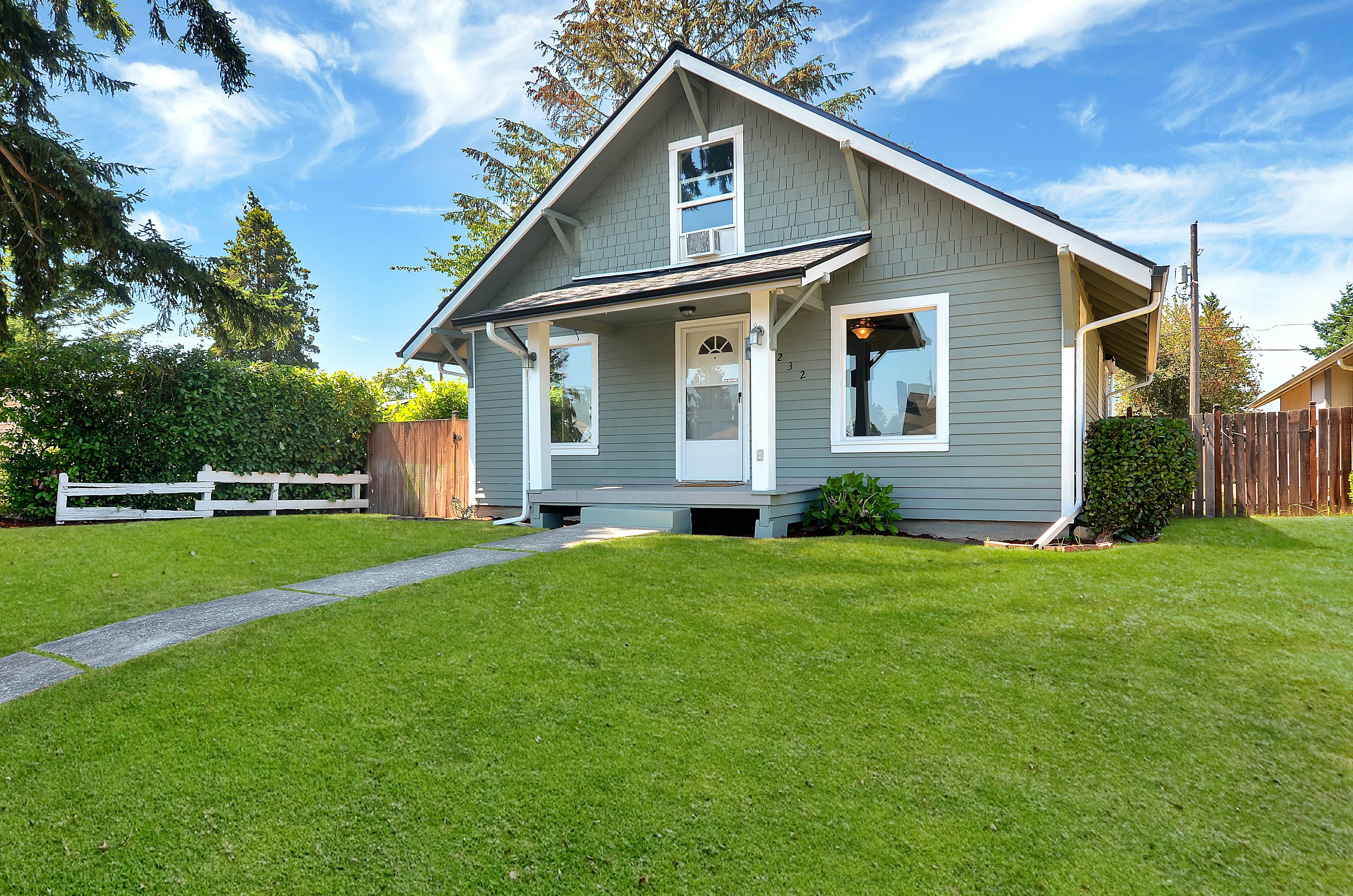 Property Photo:  7232 S G St  WA 98408 