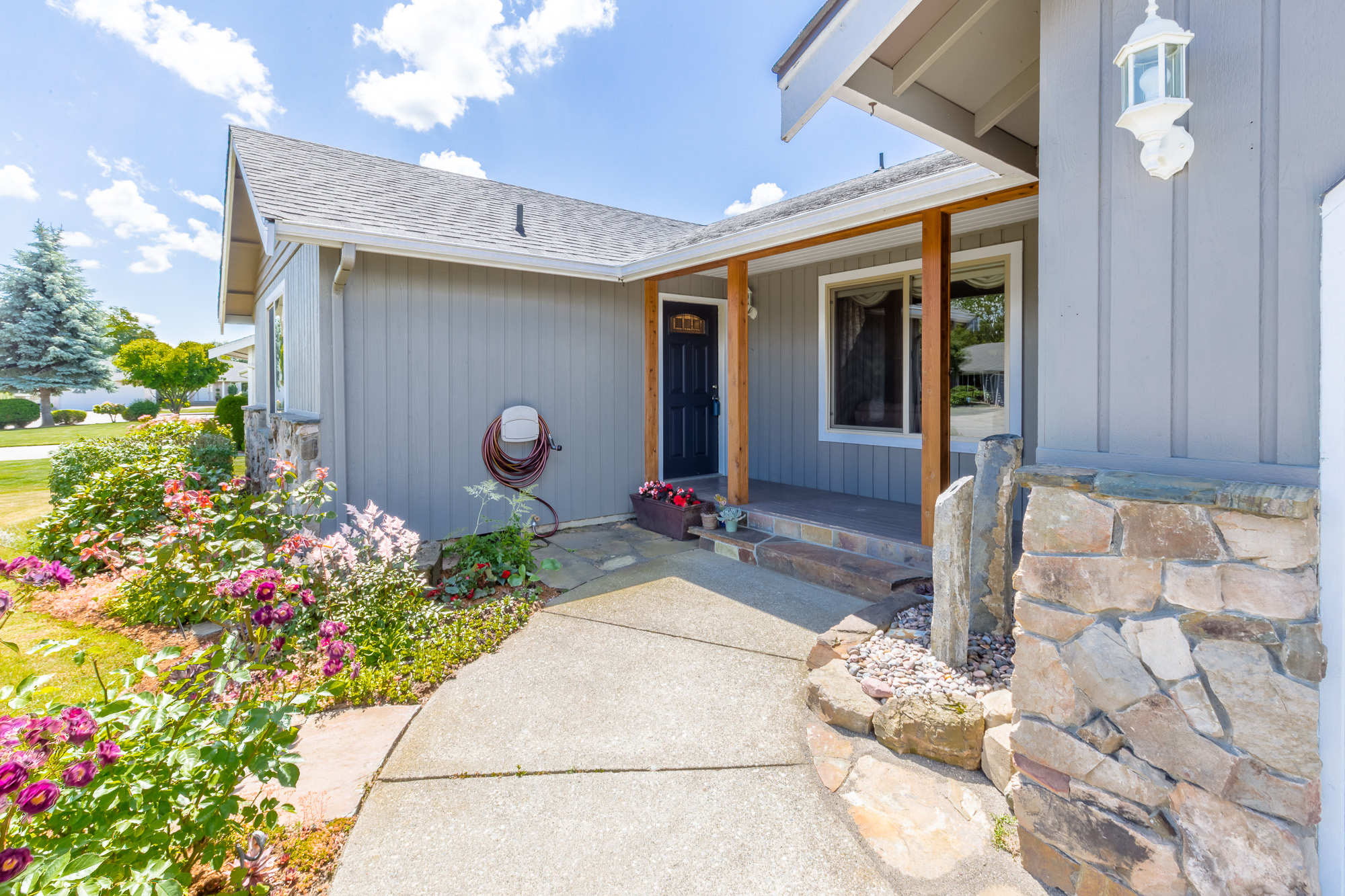 Property Photo: 703 Woodview Court  703 Woodview Ct  WA 98264 