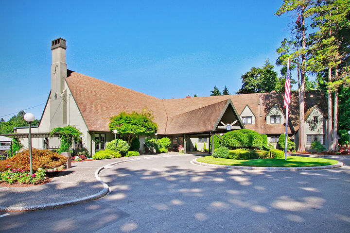 10825 Glen Acres Dr S B  Seattle WA 98168 photo