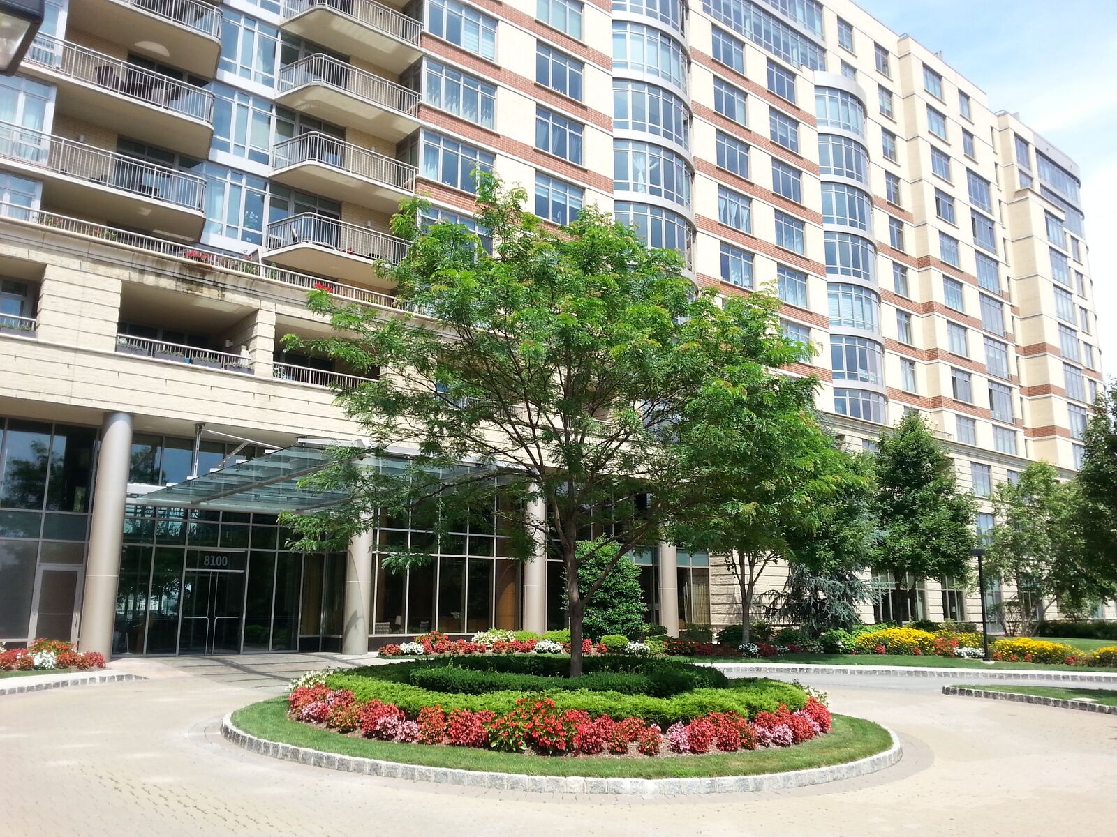 Property Photo:  8100 River Rd 613  NJ 07047 