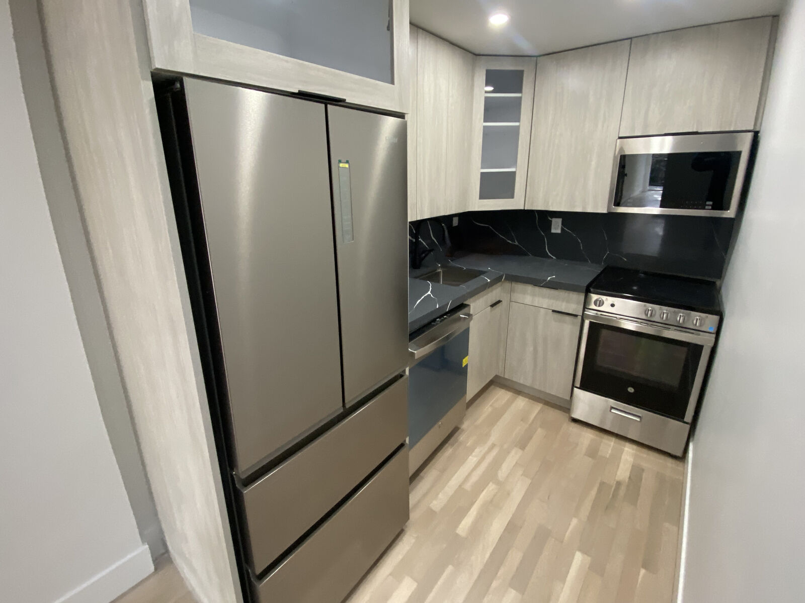 Property Photo: 188 West 9th Street 3B NY 11231