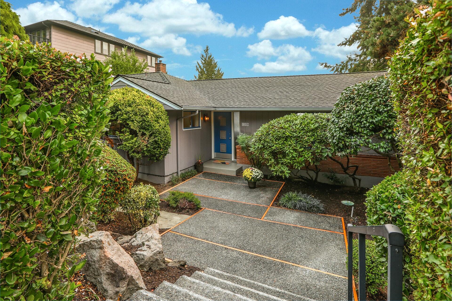 Property Photo: 1102 36th Avenue WA 98122