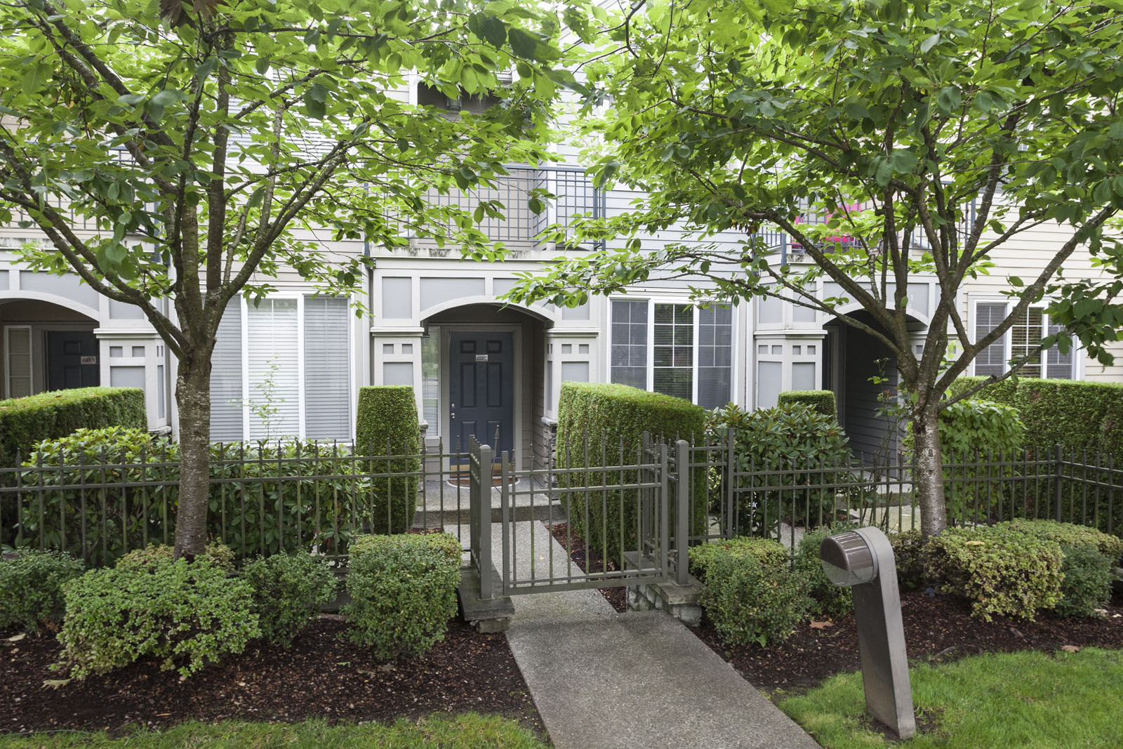 Property Photo: . 9209 124th Ave NE L604  WA 98033 