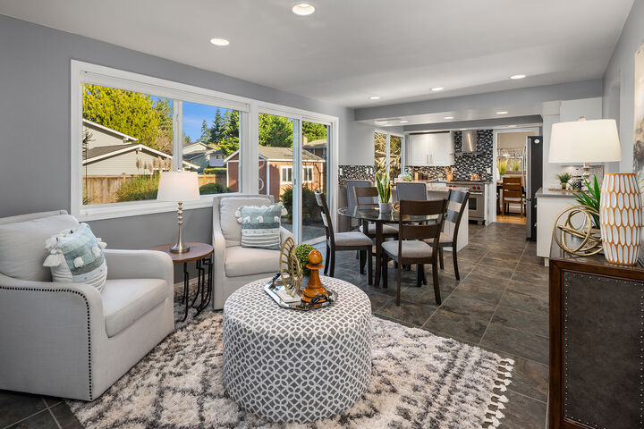 Property Photo:  12042 SE 52nd Street  WA 98006 