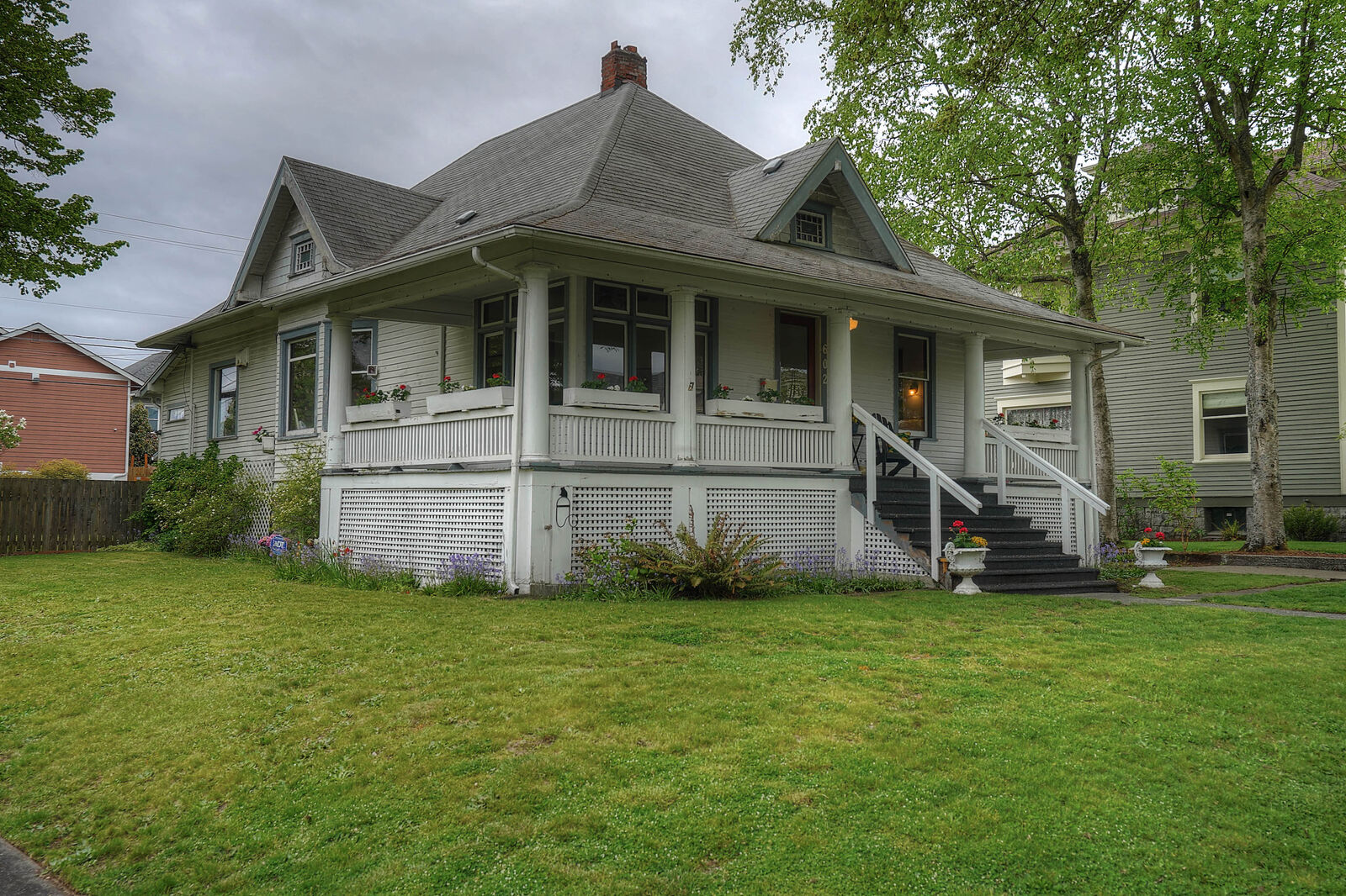 Property Photo: 602 N Ainsworth WA 98403