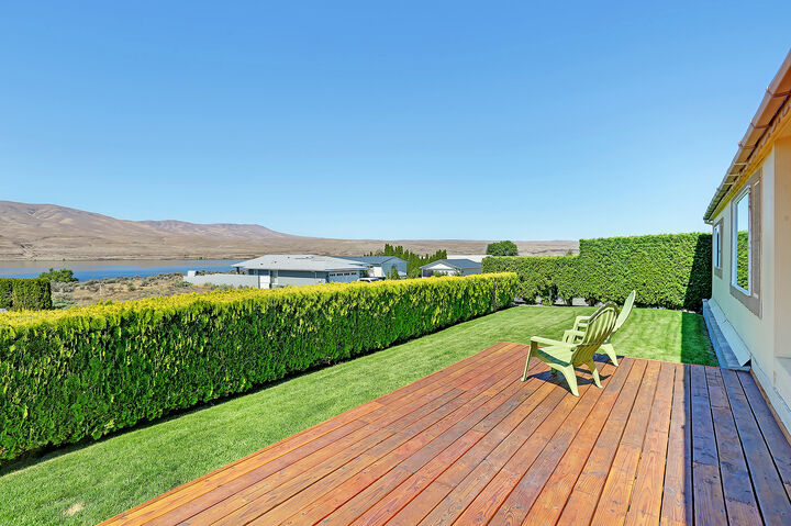 305 Arrowhead Place SW  Mattawa WA 99349 photo