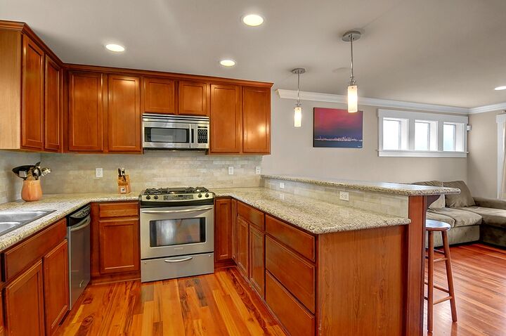 Property Photo: Kitchen 2044 NW 63rd St WA 98107
