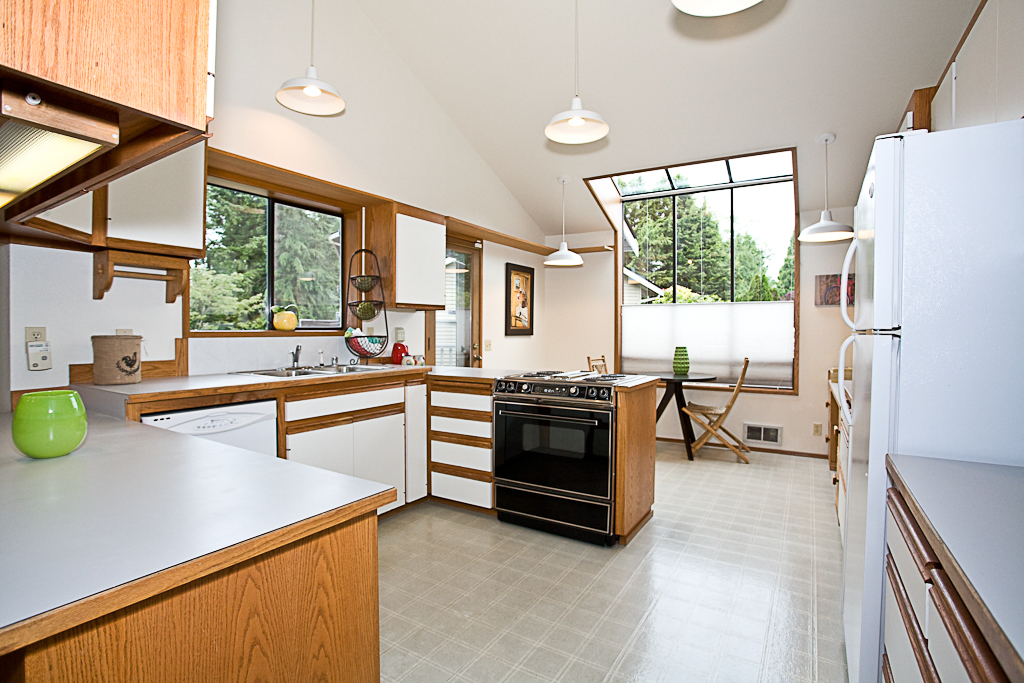 Property Photo: Interior 5026 142nd St SW  WA 98026 