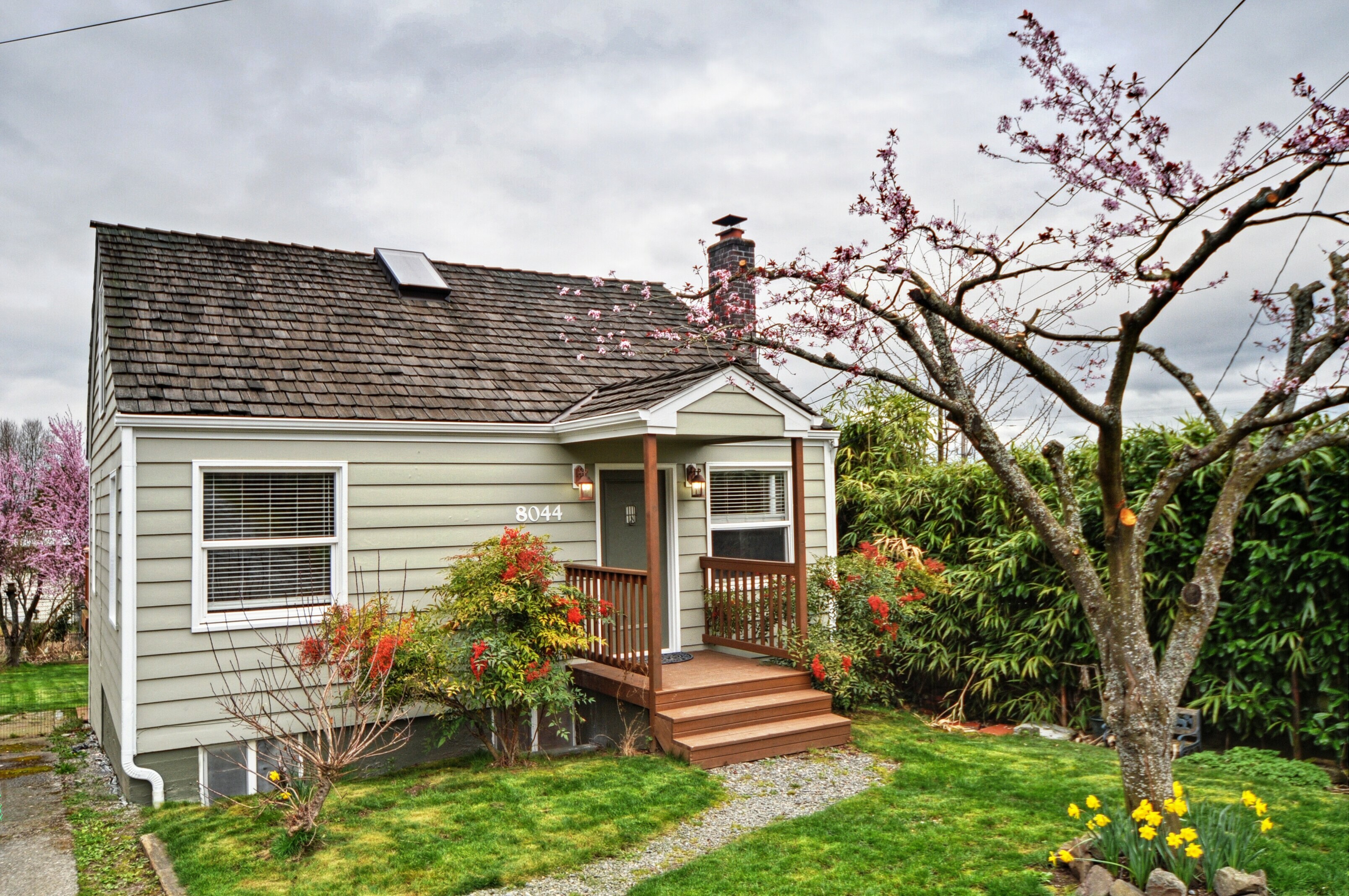 Property Photo:  8044 S 118th St  WA 98178 