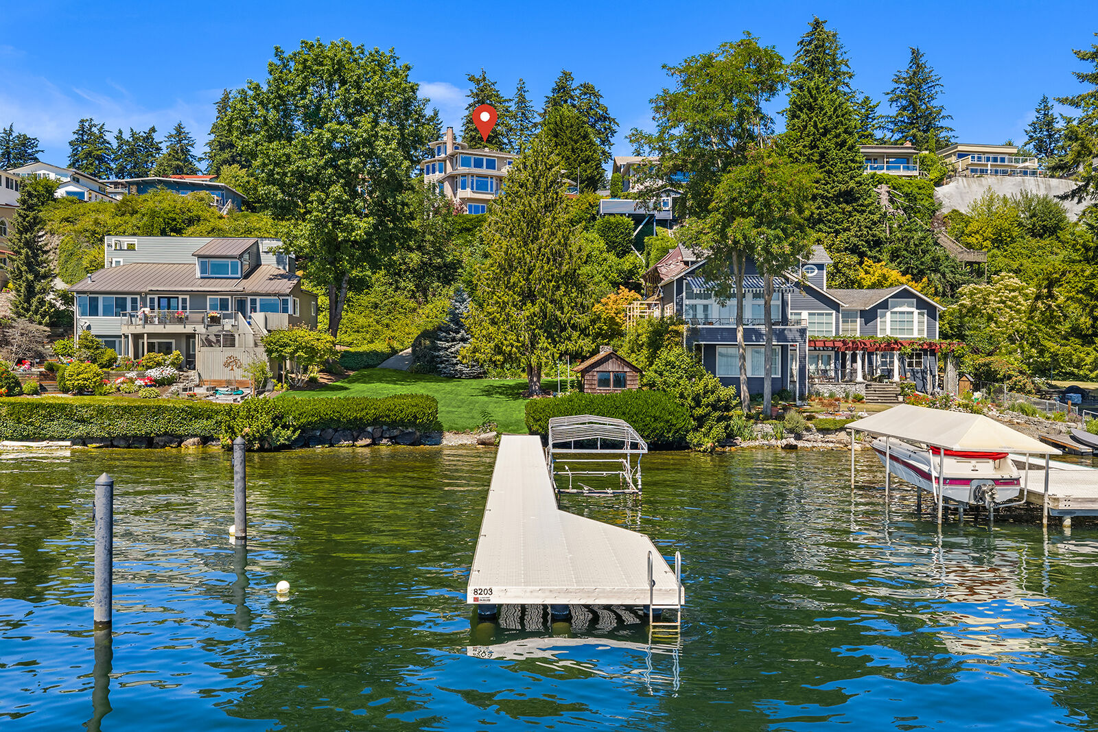 Property Photo:  8203 NE Juanita Drive  WA 98033 