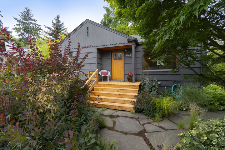 Property Photo:  6003 37th Avenue SW  WA 98126 